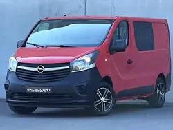 Rouge Utilisé 2016 Opel Vivaro Van | 13 950 € (Prix juste)