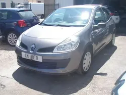 Gris Utilisé 2008 Renault Clio III Authentique Berline | 4 990 € (Prix juste)