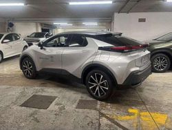 Utilisé 2025 Toyota C-HR Design SUV | 34 000 € (Prix cher)