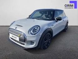 White silver metallic Utilisé 2021 Mini Cooper SE Hatch Citadine | 17 899 € (Prix juste)