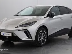 Gris Utilisé 2024 MG MG4 EV Luxury Citadine | 26 199 € (Prix juste)