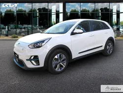 Blanc Utilisé 2021 Kia e-Niro Motion SUV | 19 970 € (Super prix)