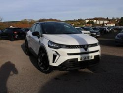 Blanc Occasion 2025 Renault Captur Techno SUV | 25 990 € (Prix assez cher)
