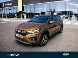 Orange Utilisé 2023 Dacia Sandero Expression Citadine | 16 499 € (Prix assez cher)