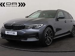 Gris Utilisé 2020 BMW 330e Break | 25 995 € (Prix juste)