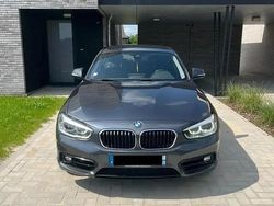 Gris Utilisé 2018 BMW 118 Sport Line Citadine | 10 990 €