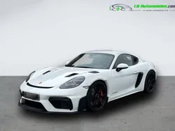 Porsche Cayman GT4