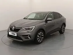 Gris Utilisé 2022 Renault Arkana Business SUV | 18 999 € (Bon prix)