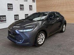 Utilisé 2024 Toyota C-HR SUV | 27 990 € (Prix juste)
