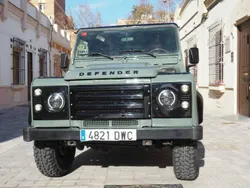 Vert Utilisé 2006 Land Rover Defender Heritage SUV | 38 000 €