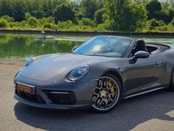 Utilisé 2019 Porsche 911 Carrera 4S Chrono Cabriolet | 152 992 € (Prix juste)
