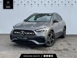 Gris foncé Occasion 2023 Mercedes GLA200 AMG line SUV | 38 900 € (Prix juste)