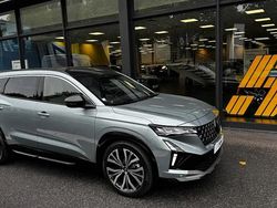 Gris Nouvelle 2025 Renault Espace Iconic Monospace | 48 240 €