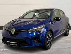 Utilisé 2021 Renault Clio V LIMITED Berline | 17 799 € (Bon prix)