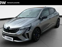 Gris Utilisé 2025 Renault Clio V Esprit Alpine Citadine | 20 085 € (Prix cher)