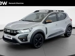 Gris Utilisé 2024 Dacia Sandero Extreme Citadine | 17 880 € (Prix assez cher)