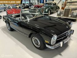 Noir Utilisé 1968 Mercedes SL280 Cabriolet | 70 950 €