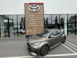 Utilisé 2023 Toyota Yaris Hybrid Design | 17 230 € (Super prix)