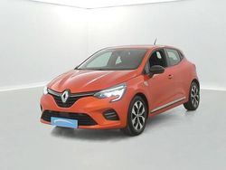 Utilisé 2022 Renault Clio V LIMITED Citadine | 14 790 € (Prix juste)