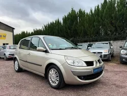 Beige Utilisé 2007 Renault Scénic II Monospace | 4 490 € (Prix assez cher)