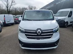 Blanc Nouvelle 2024 Renault Trafic Van | 35 988 € (Prix assez cher)