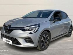 Gris Utilisé 2023 Renault Clio V Evolution Berline | 16 959 € (Prix juste)