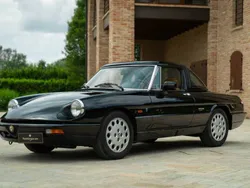 Noir Utilisé 1991 Alfa Romeo Spider Cabriolet | 28 000 €