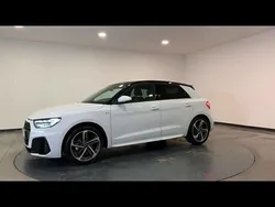 Blanc glacier métallisé noir mythe métallisé Utilisé 2025 Audi A1 Sportback S-Line Citadine | 32 990 € (Prix assez cher)