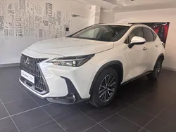 Utilisé 2023 Lexus NX450h+ SUV | 52 900 € (Prix assez cher)