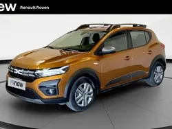 Orange Utilisé 2023 Dacia Sandero Expression Citadine | 14 490 € (Prix juste)