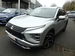Gris Utilisé 2022 Mitsubishi Eclipse Cross SUV | 20 990 € (Prix juste)