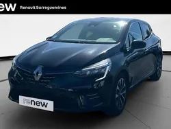 Noir Utilisé 2023 Renault Clio V Techno Citadine | 16 499 € (Prix juste)