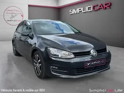 Gris Utilisé 2016 VW Golf VII Allstar Break | 15 990 € (Prix assez cher)