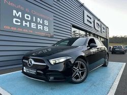 Noir Utilisé 2022 Mercedes A200 AMG line Berline | 27 990 € (Prix juste)