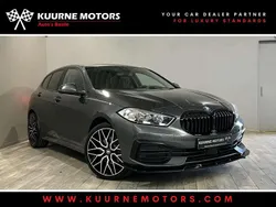 Gris Utilisé 2020 BMW 118 Sport Line Citadine | 18 900 € (Prix juste)