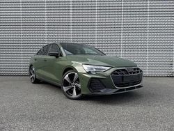 Vert district métallisé Nouvelle 2025 Audi A3 S-Line Berline | 46 900 € (Prix cher)