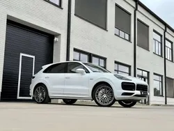 Blanc Utilisé 2021 Porsche Cayenne SUV | 63 900 € (Super prix)