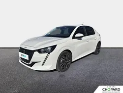 Blanc Utilisé 2021 Peugeot 208 Allure Citadine | 14 590 € (Prix juste)
