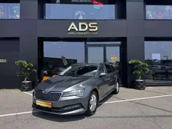 Gris Utilisé 2022 Skoda Superb Ambition Break | 24 605 € (Super prix)