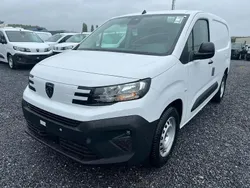 Blanc Nouvelle 2025 Peugeot Partner Premium Monospace | 27 990 €