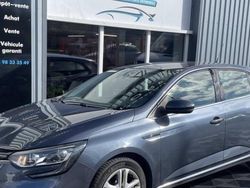 Utilisé 2016 Renault Mégane III Intens Berline | 8 980 € (Prix assez cher)