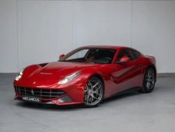 Rouge Utilisé 2013 Ferrari F12 Coupé | 284 900 €