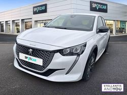 Utilisé 2022 Peugeot e-208 Style Citadine | 17 490 € (Prix juste)