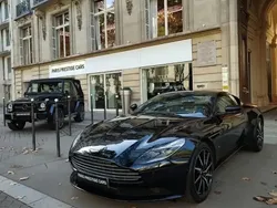 Aston Martin DB11