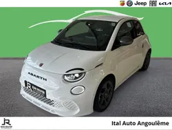 Blanc Utilisé 2025 Abarth 500e Citadine | 27 999 € (Super prix)