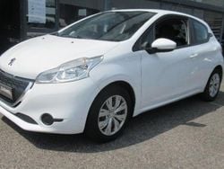 Utilisé 2015 Peugeot 208 Active Citadine | 5 490 € (Prix juste)