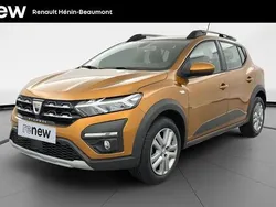 Orange Utilisé 2022 Dacia Sandero Comfort Citadine | 14 499 € (Prix juste)