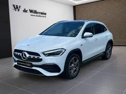 Blanc Utilisé 2020 Mercedes GLA250 SUV | 33 900 € (Prix assez cher)