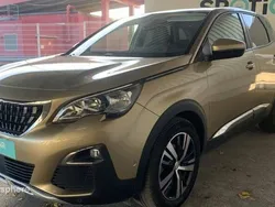 Beige pyrite (m) Utilisé 2017 Peugeot 3008 Allure SUV | 12 999 € (Bon prix)