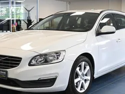Blanc Utilisé 2016 Volvo V60 Business Edition Break | 12 795 €